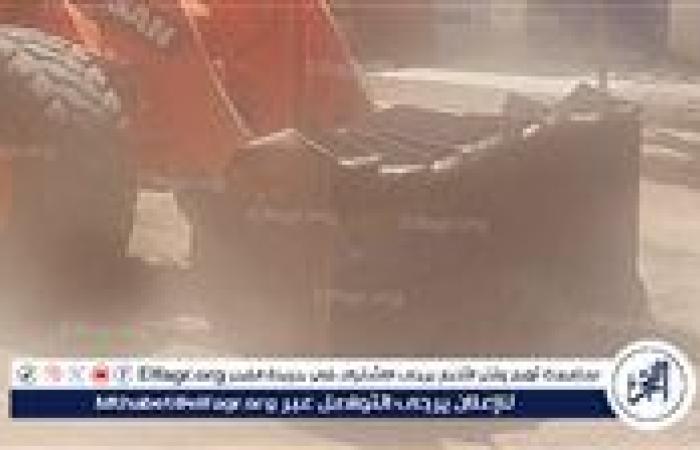 حملة مكبرة لتمهيد وتطوير الطرق غير المرصوفة بقرية الدوير بصدفا فى أسيوط