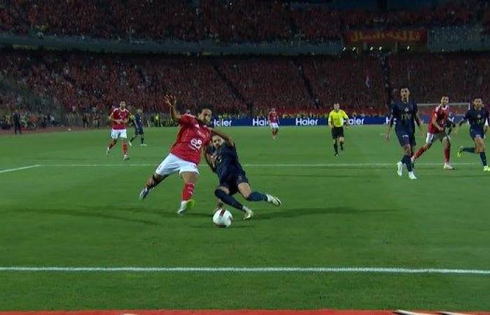 سيطرة حمراء ولكن.. الزمالك يتقدم على الأهلي 1-0 في الشوط الأول من القمة 131| فيديو