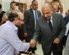 وزير الكهرباء والطاقة المتجددة يدلي بصوته في انتخابات "الشيوخ" أمام المركز الانتخابي بمدرسة المنارة بمدينة نصر.