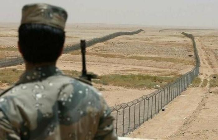 ضبط
      17863
      مخالفاً
      لأنظمة
      الإقامة
      والعمل
      وأمن
      الحدود
      في
      المملكة
      خلال
      أسبوع - غاية السعودية