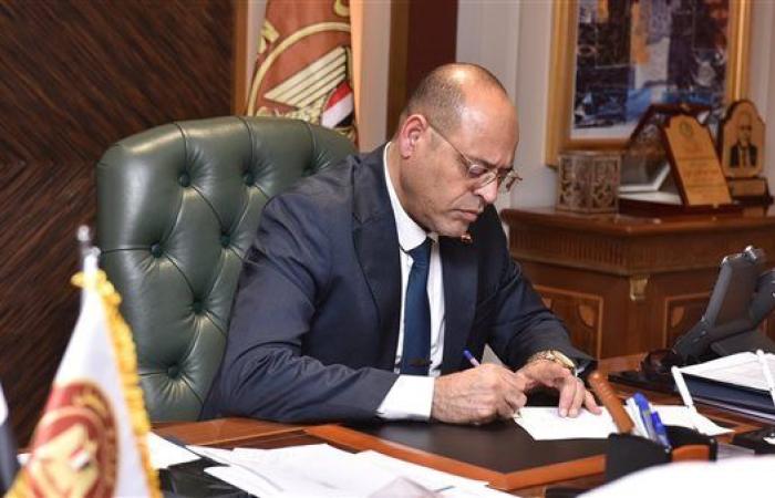 وزير العمل يوجه بصرف 200 ألف جنيه لأسرة كل متوفي و20 ألفا للمصاب في حادث المنوفية