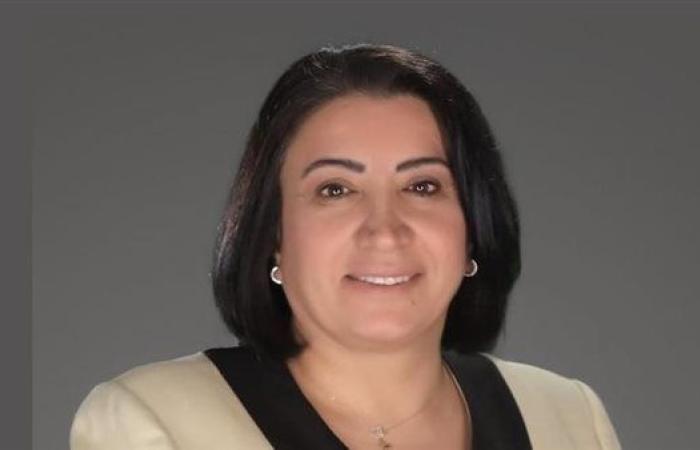 ليلي موسي تكتب: أزمة الهوية الوطنية فى سوريا.. إجراءات الحكومة الانتقالية تسببت فى انقسام حاد بالشارع بين مؤيد ومعارض