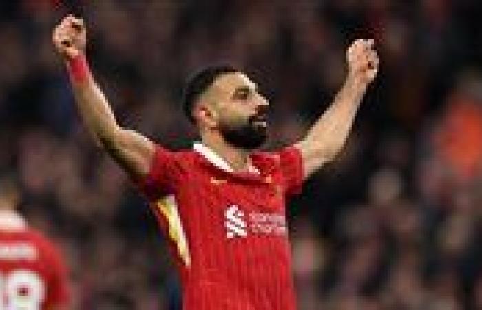 محمد صلاح يزين قائمة أفضل 10 صفقات في تاريخ كرة القدم