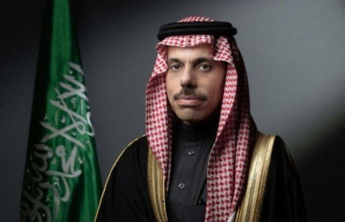 وزير الخارجية السعودي يتلقى اتصالًا هاتفيًا من وزير خارجية المملكة المتحدة