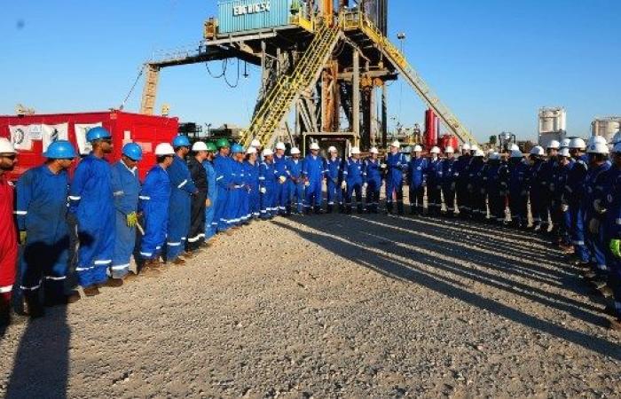 وزير البترول يجري زيارة ميدانية إلى موقع بئر "بيجونا-2" بمحافظة الدقهلية