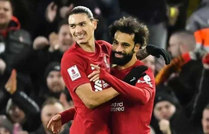 نابولي
      يعرض
      43
      مليون
      جنيها
      إسترلينيا
      لضم
      نجم
      ليفربول