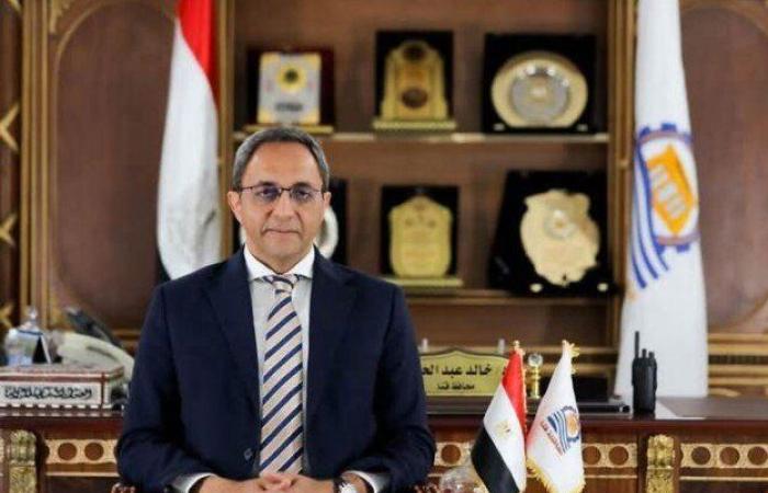 محافظ قنا يستقبل فريق شبكات المرافق بالمنيا لتعزيز التعاون وتبادل الخبرات