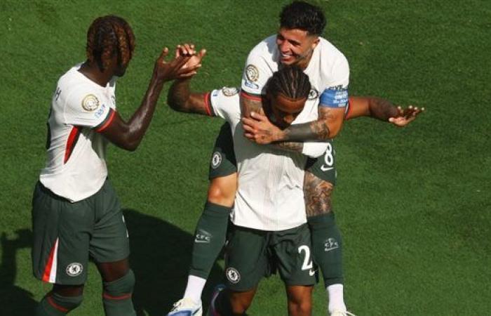 تشيلسي يتأهل إلى نهائي كأس العالم للأندية بثنائية في شباك فلومينينسي