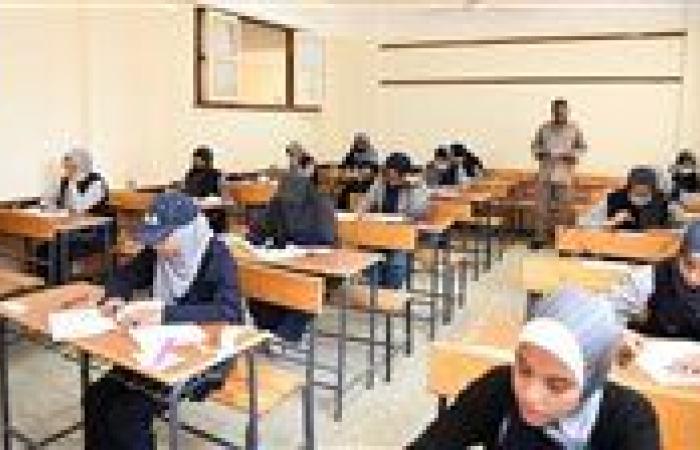 قبل بدء اللجنة.. شاومينج يزعم تسريب امتحان الديناميكا لطلاب الثانوية العامة 2025 نظام قديم