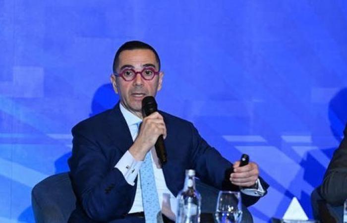 وزير
الاستثمار:
حوار
مجتمعي
لتطوير
أداء
مشروعات
المناطق
الحرة
وتعظيم
مساهمتها
في
الاقتصاد
الوطني - غاية السعودية