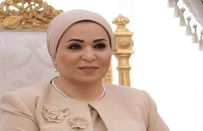 السيدة انتصار السيسى تتواصل هاتفيًا مع والدة البطل نور امتياز كامل