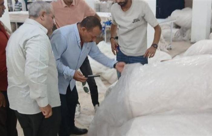 ضبط مصنع ملابس بالعاشر من رمضان بدون ترخيص