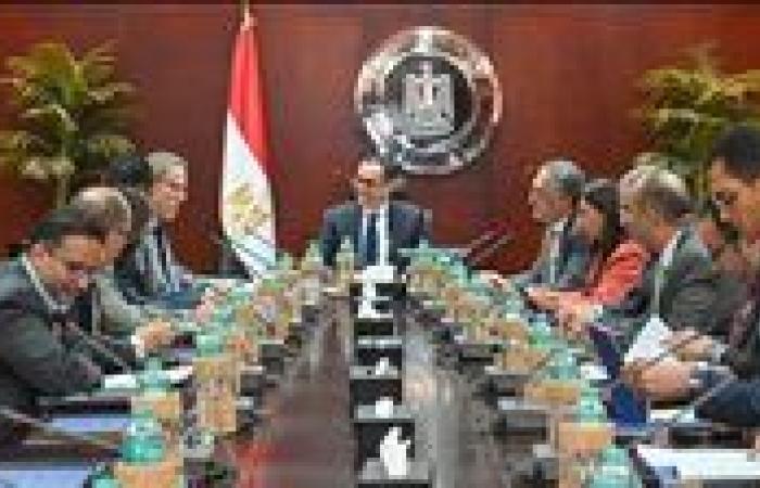 وزير الاستثمار يبحث خطط بيبسيكو لزيادة مشروعاتها في مصر