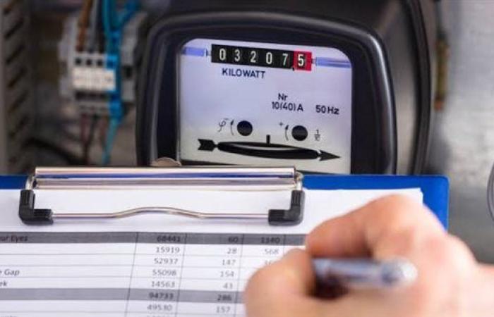 بعد حريق سنترال رمسيس.. الكهرباء: استمرار شحن العدادات وتفعيل بدائل فورية