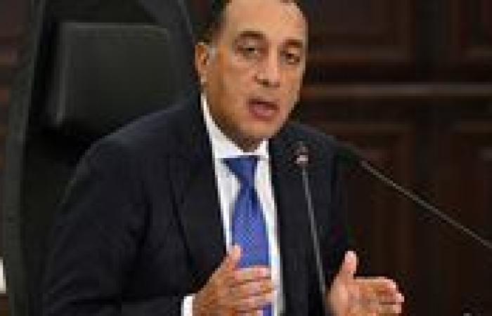 رئيس الوزراء: مصر تقدمت 100 مركز على مستوى شبكة الطرق