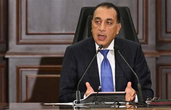 "مدبولي": لا أحد يستطيع الجور على حق مصر في قطرة مياه من نهر النيل