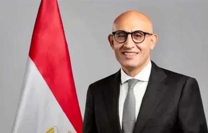 وزير
      التعليم
      يوجه
      المديريات
      بالتعامل
      الفوري
      مع
      أية
      حالات
      طارئة
      أو
      ظواهر
      سلبية
