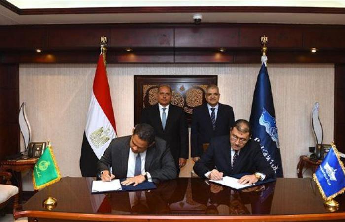 توقيع بروتوكول تعاون بين بنك مصر وهيئة قناة السويس في مشروعات التطوير العقاري