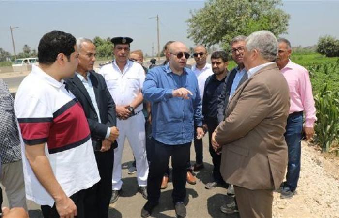 محافظ بني سويف يواصل جولاته بمجمع المواقف الجديد