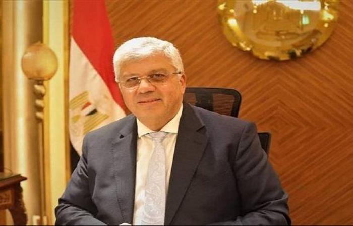 وزير التعليم العالي يؤكد أهمية تعريف الطلاب وأولياء الأمور بالمؤسسات التعليمية المُعتمدة