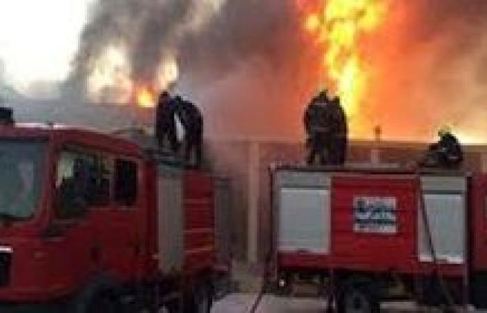 الحمايه المدنيه تنجح في السيطره على حريق مول بالشيخ زايد