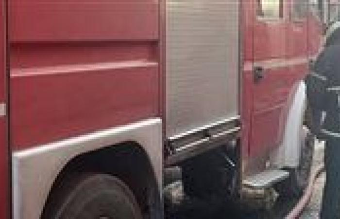 الحماية المدنية تسيطر على حريق اندلع بمحول كهرباء في الصف دون إصابات