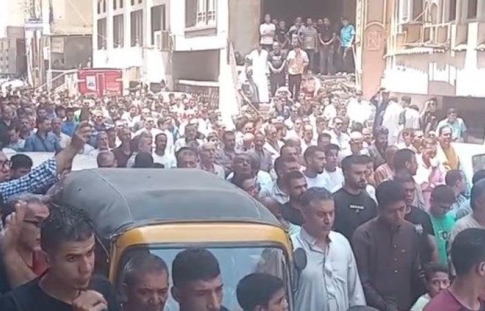 بعد 18 يومًا من الغرق.. أداء صلاة الغائب على الشاب أحمد حمدي في السنبلاوين بالدقهليه