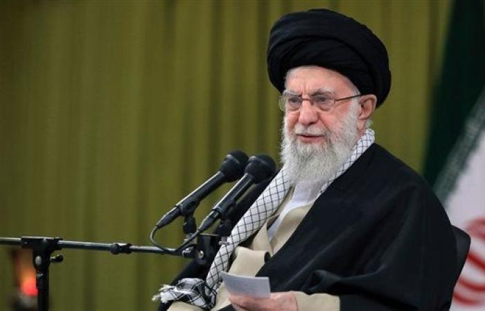 خامنئي: استهداف قاعدة العديد ليس حادثًا صغيرًا ويمكن تكراره
