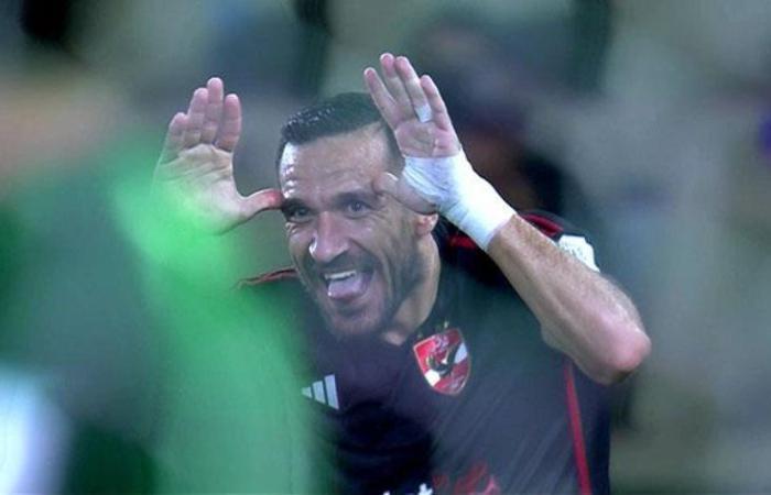 علي معلول يتلقى عروض من الخليج وتونس بعد استلام جميع مستحقاته من الأهلي