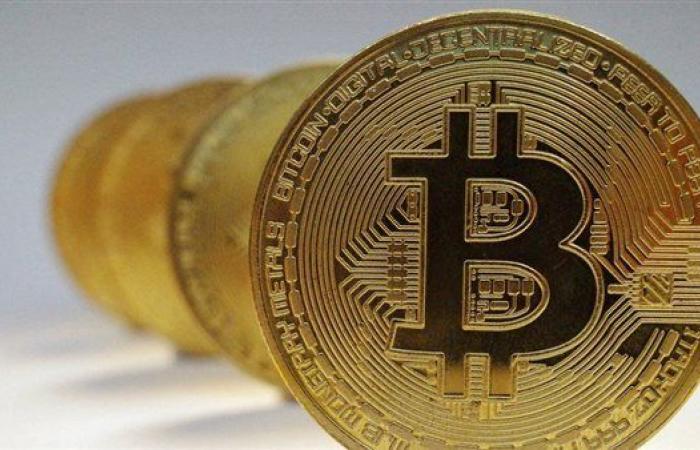 بيتكوين
      تتجاوز
      118
      ألف
      دولار
      وتؤدي
      إلى
      تصفية
      مراكز
      بيع
      بأكثر
      من
      مليار
      دولار - غاية السعودية