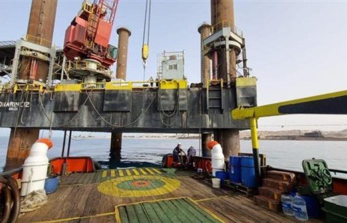 حادث البارجة أدمارين 12.. خروج 4 مصابين من المستشفى واستمرار البحث عن 3 مفقودين