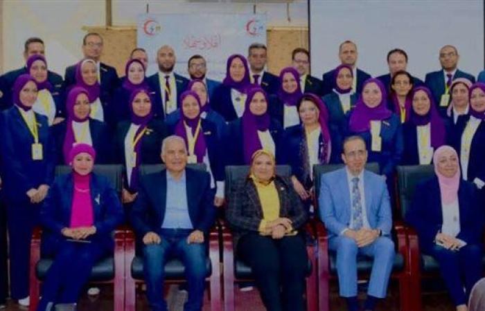 مستشفى الكهرباء تستقبل الدفعة الأربعين من مركز إعداد القادة في زيارة ميدانية تثقيفية