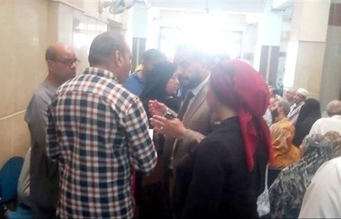 محافظ بني سويف يتابع مع التأمين الصحي إجراءات حل مشكلة الزحام بالعيادة الشاملة
