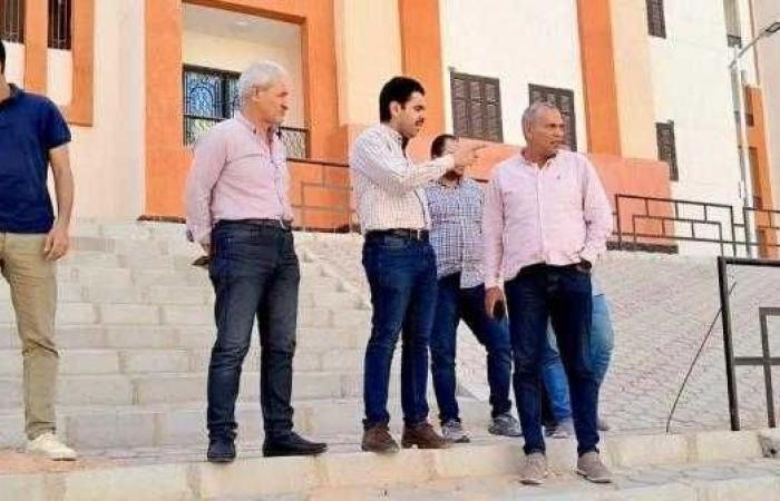 وزير الإسكان يتابع تنفيذ عددٍ من المشروعات السكنية والخدمات الملحقة بها بالعبور الجديدة