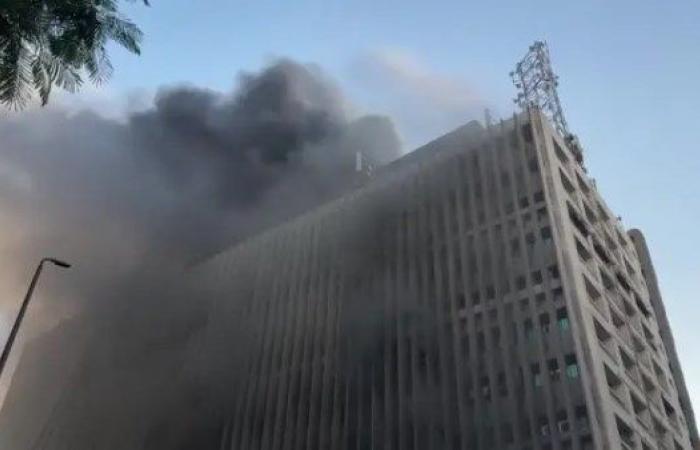 خبير في الحماية المدنية: الحرارة والترسيبات وراء تجدد «حريق سنترال رمسيس»