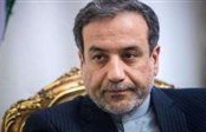 طهران تتمسك بحقها في التخصيب وترفض التفاوض حول قدراتها العسكرية