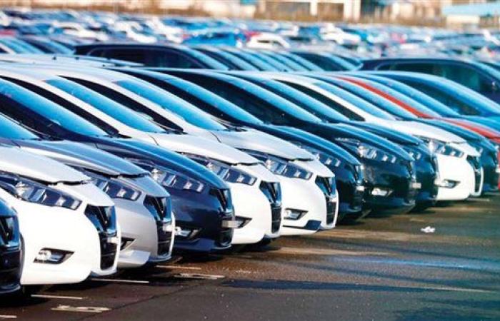 نيسان تتصدر المبيعات.. نمو ملحوظ بسوق السيارات في مصر
