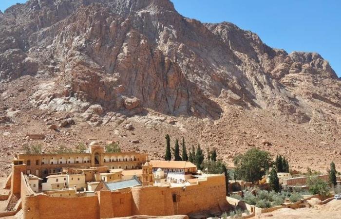 بعد توقف أكثر من 10 سنوات.. فتح وديان سانت كاترين أمام السائحين