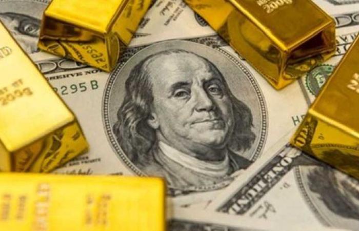 انخفاض الدولار أمام الجنيه.. استقرار أسعار الدهب.. ورقم قياسي جديد في صادات مصر