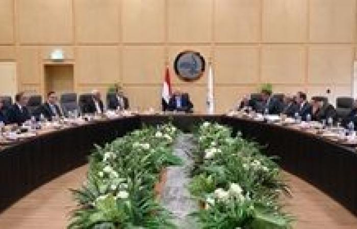 وزير الصناعة يترأس الجمعية العامة العادية للشركة القابضة للنقل البحري والبري عن العام المالي 2025/2026
