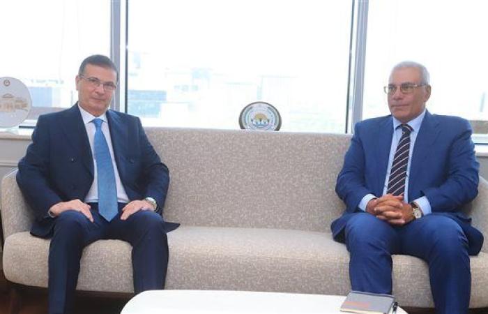 وزير الزراعة يستقبل السفير المصري الجديد في رومانيا ومولدوفا لبحث تعزيز التعاون
