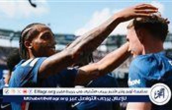 بالبلدي: كلاكيت
      ثالث
      مرة..
      نتيجة
      تشيلسي
      تتكرر
      والبطل
      يظل
      أوروبي