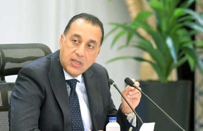 رئيس الوزراء يستأنف جولاته بالمحافظات بتفقد عدد من المشروعات التنموية والخدمية بالإسكندرية