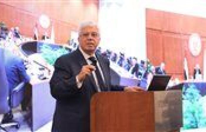 وزير التعليم العالي يؤكد أهمية إعداد قيادات جامعية لمواجهة التحديات