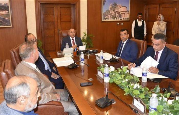 تنفيذا لتكليفات القيادة السياسية.. بورسعيد تبدأ تمليك المصانع للمستثمرين الجادين