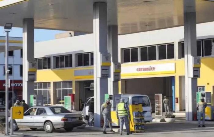تسرب
      غازي
      من
      محطة
      تموين
      غاز
      للسيارات
      بشارع
      رمسيس