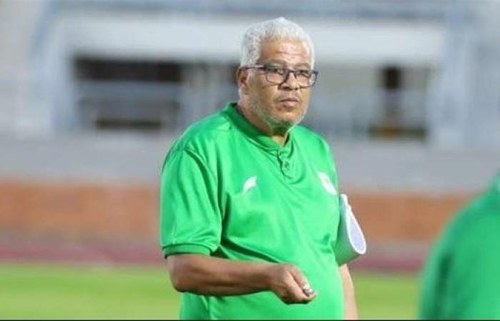 وفاة ميمي عبد الرازق المدير الفني السابق لنادي سموحة
