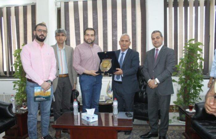 «البحوث الزراعية» يستقبل وزير الزراعة الباكستاني بإقليم بنجاب للاطلاع على الجهود العلمية