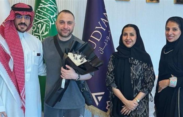 لأول مرة.. حسام حبيب يطل على جمهوره السعودي بـ"أحاسيس" (صور)