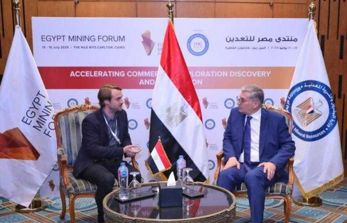 وزير البترول يلتقي مدير الاستكشاف بشركة باريك جولد العالمية في مصر والسعودية والشرق الأوسط وأفريقيا